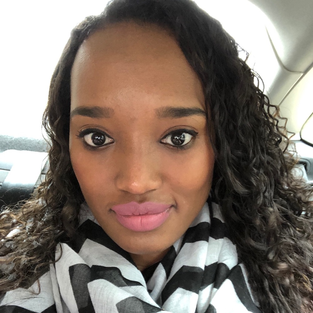 Meet your Posher, Mikaela